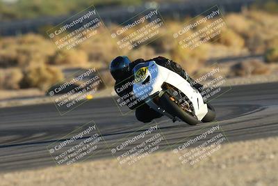 media/Nov-17-2024-CVMA (Sun) [[1fec520723]]/Race 17-Amateur Supersport Middleweight/